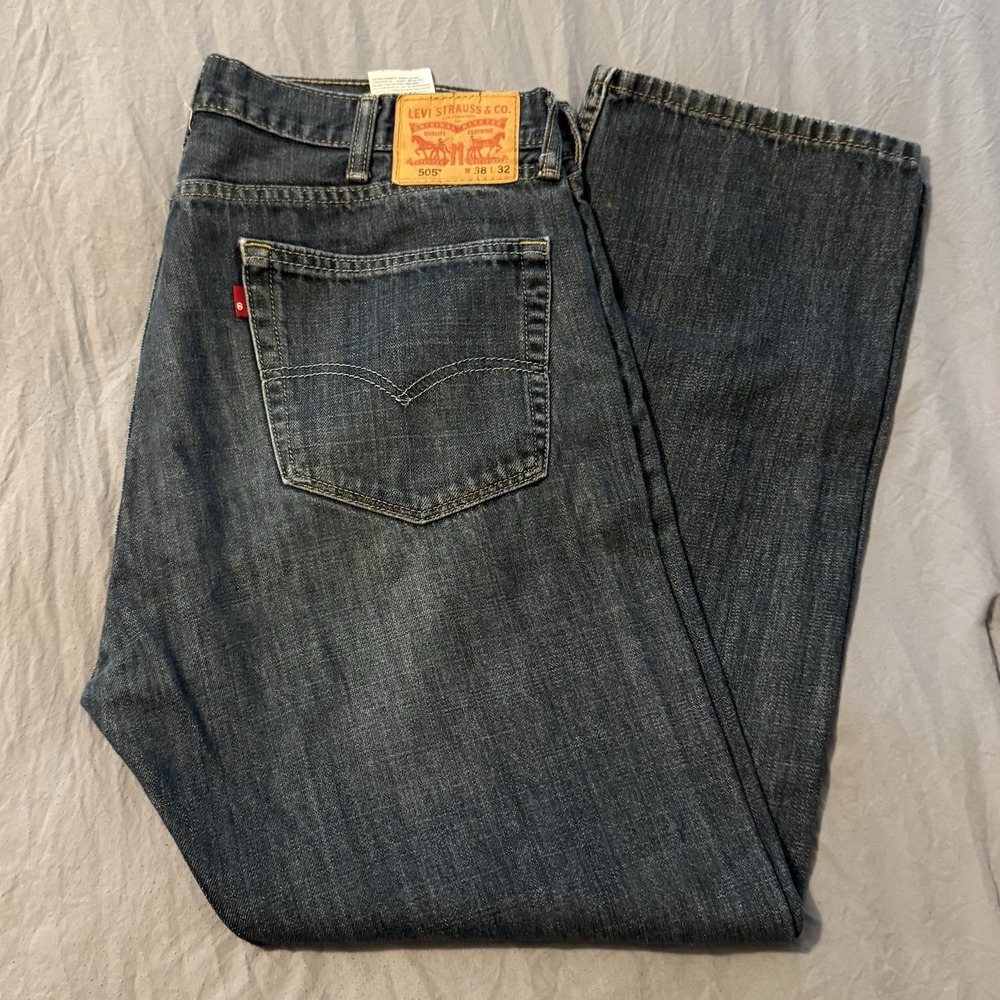 Levi's 505 Regular Fit Men's Jeans 38x30 100% Cotton Blue ***See Description***